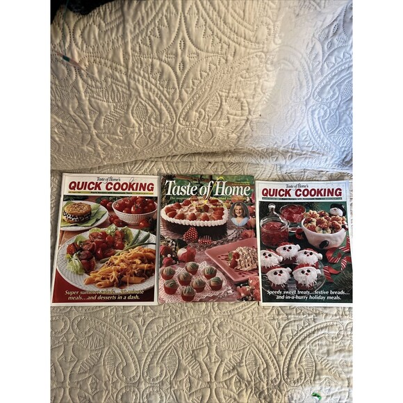 Taste of Home Magazines Lot of 9 Issues from 2000-2009 - Picture 2 of 4